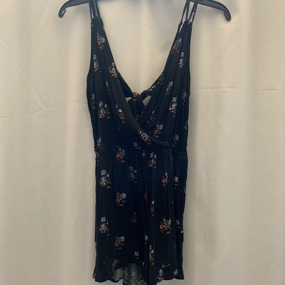 American Eagle Floral Romper